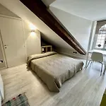 Piccolo Loft Sui Tetti Di Torino